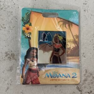 Disney Studio Store Hollywood DSSH Moana 2 Matangi Portrait LE 400 Pin